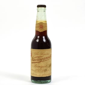 Narragansett Banquet Ale 1930s Bottle STILL FULL RARE