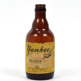 Yankee Pilsner Beer 1930s Steinie Bottle PITTSTON PA CLIPPER AIRPLANE AND SHIP