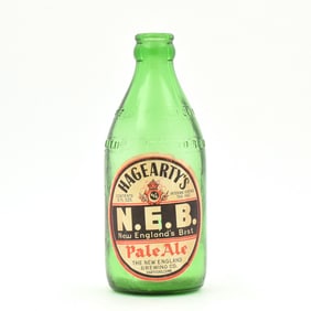Hagearty's NEB Pale Ale 1940s Stubby Bottle SCARCE CLEAN