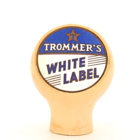 Trommers White Label 1940s Enameled Ball Tap Knob WHITE