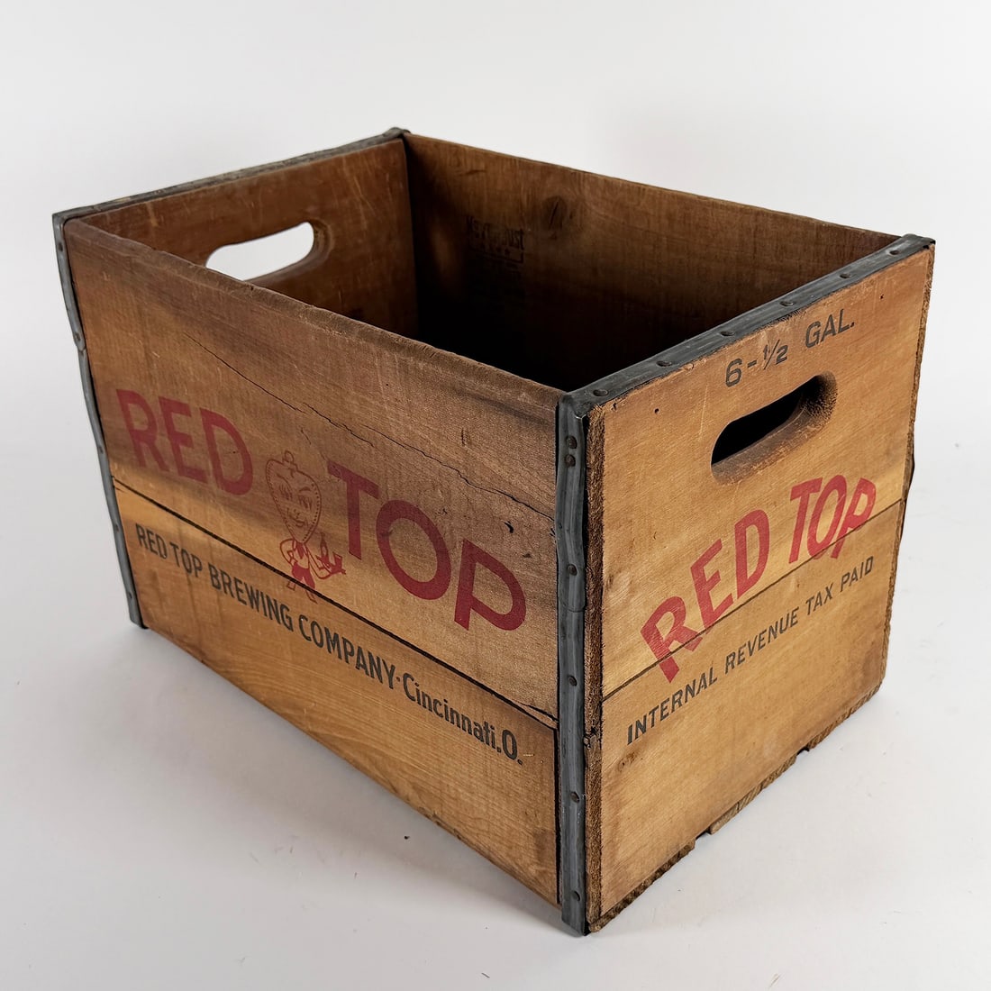 Red Top Brewing 1940s Wooden Crate (1 of 5)