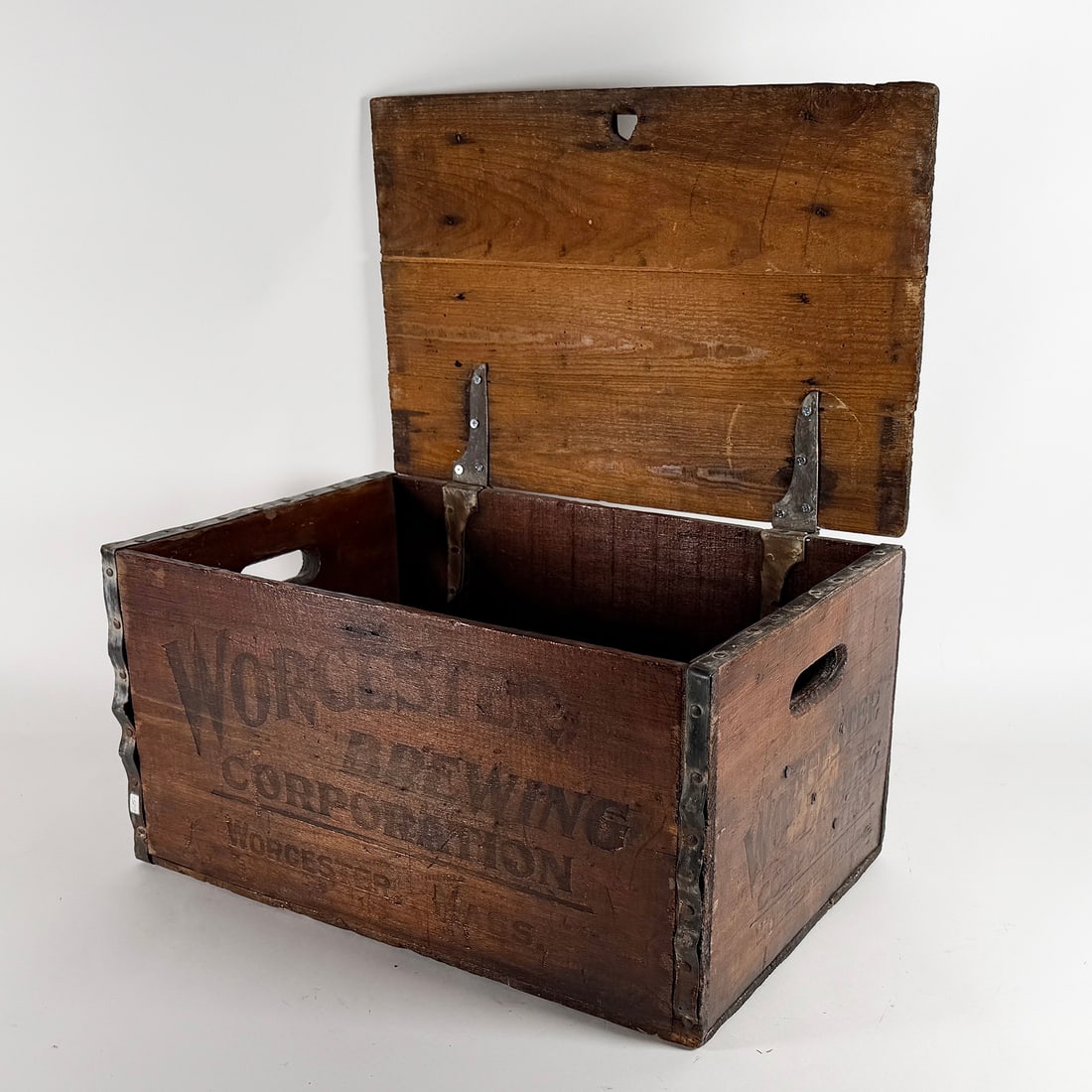 Worcester Brewing Pre-Prohibition Lidded Wooden Crate EXCELLENT (1 of 5)