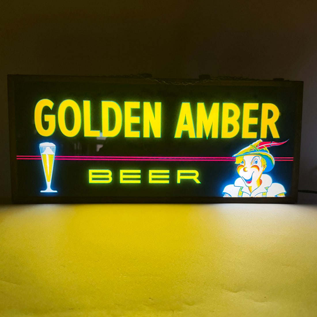 Renner Golden Amber Beer Illuminated Advertising Sign (1 of 8)