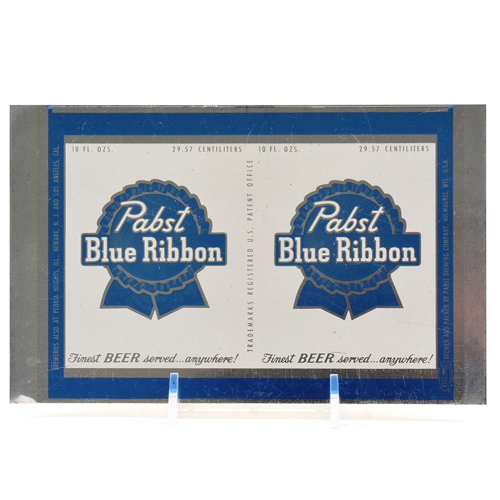 Pabst Blue Ribbon Beer 10 Ounce Unrolled Flat Top Sheet MILWAUKEE UNLISTED (1 of 2)