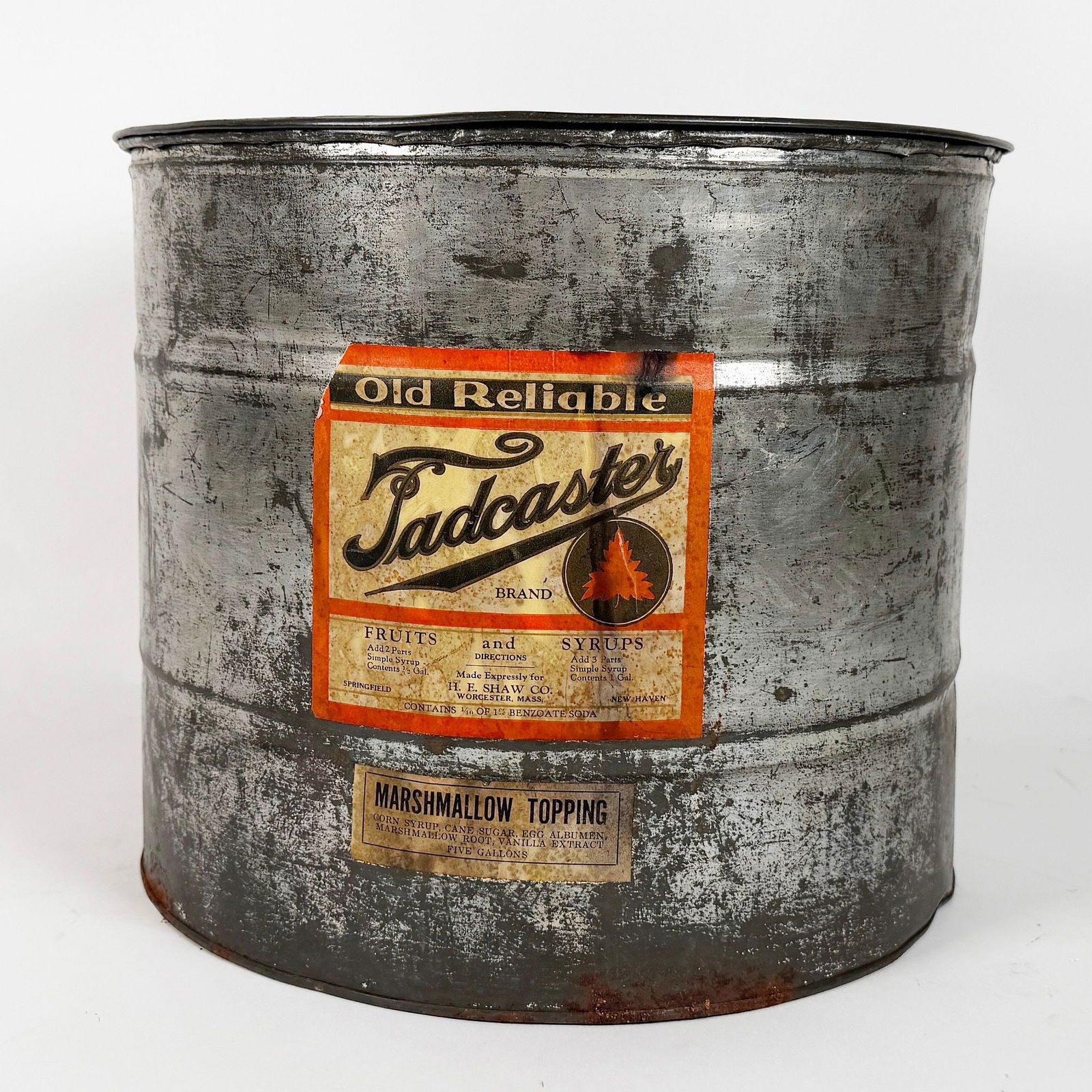 Tadcaster Old Reliable Fruits Syrups Marshmallow Topping Tin Container PROHIBITION: Worcester Brewing. Worcester, Massachuetts. Date: circa Prohibition Interesting example of a brewery adapting to prohibition to survive. Original paper labels are in very strong condtion. About