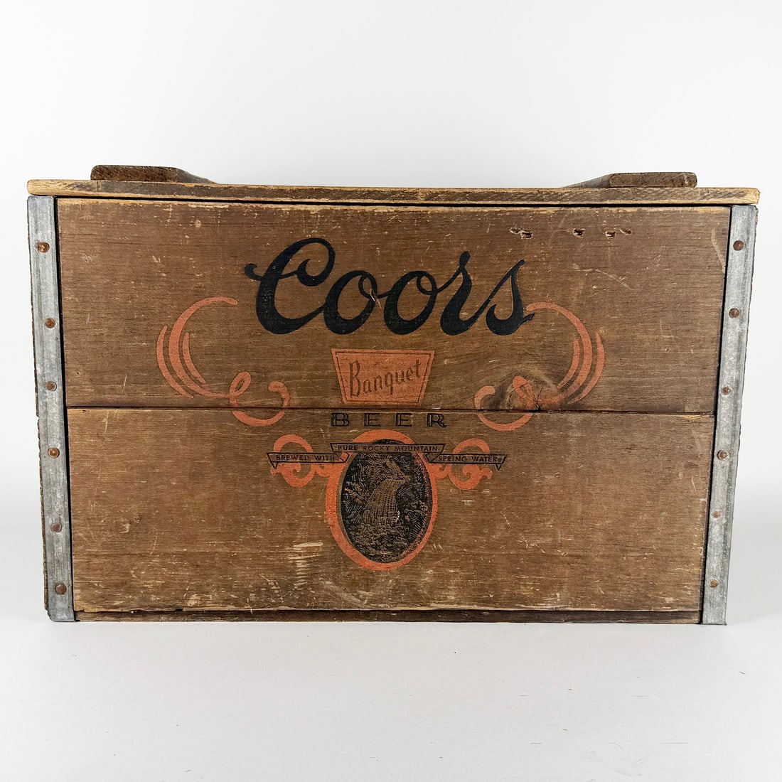 Coors Banquet Beer Wooden Crate Golden CO (1 of 4)