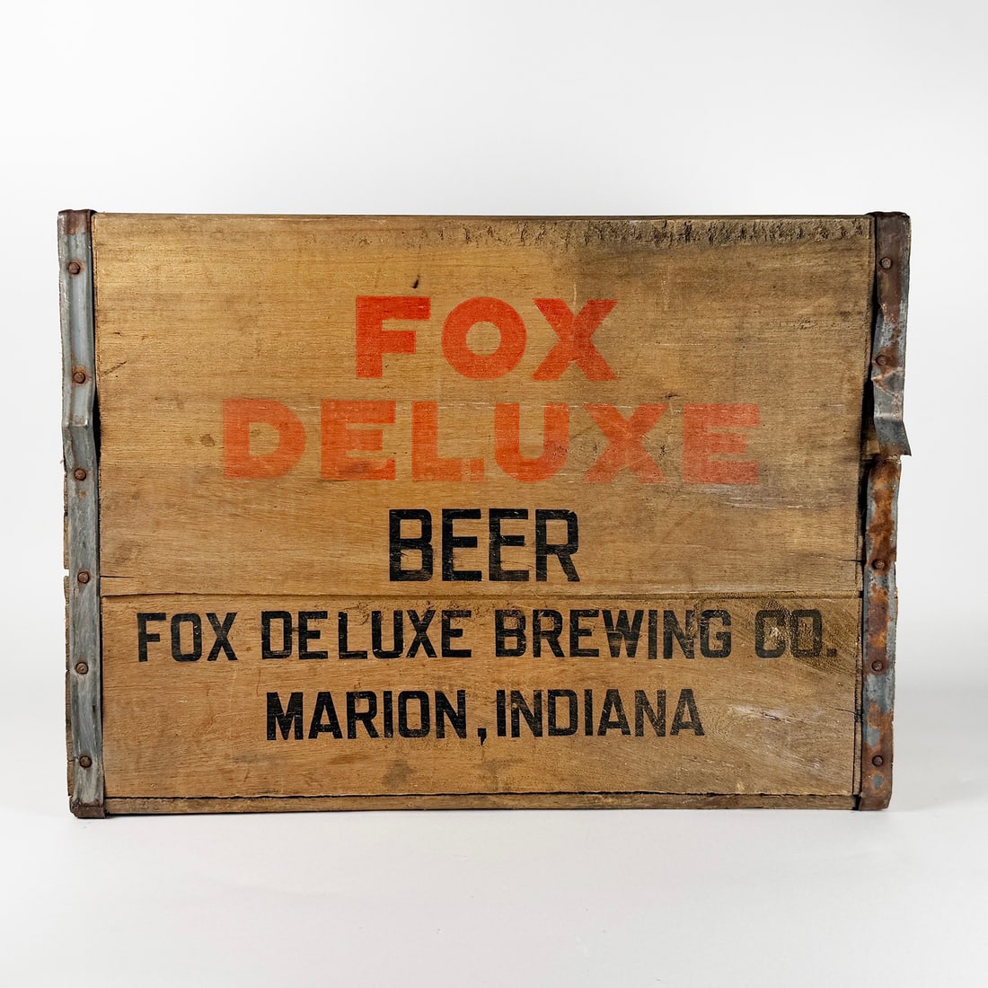 Fox Deluxe Brewing Beer Crate Marion IN (1 of 4)