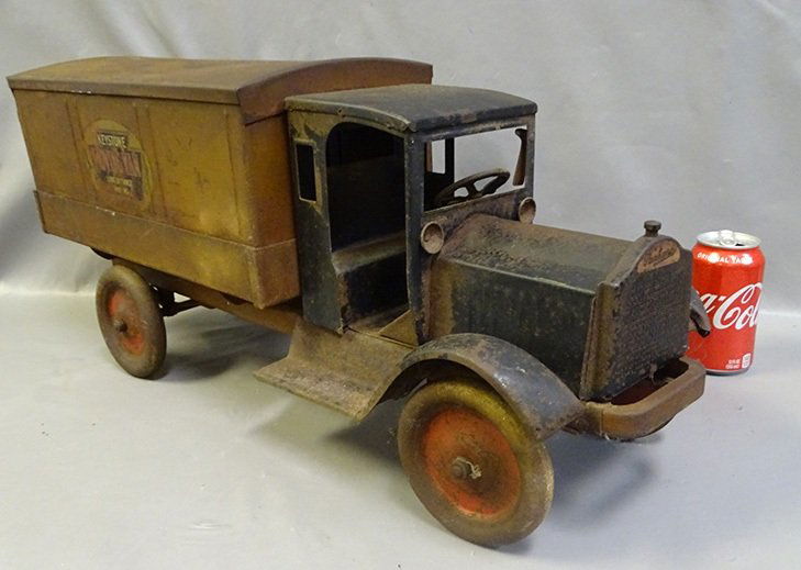 Keystone (Moving Van) Original Paint (1 of 6)