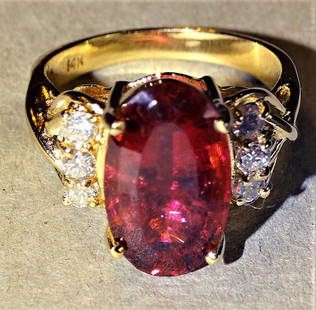 14k Gold Ring with Rubellite Tourmaline Stone: 14k gold rubellite tourmaline and diamond ring. Estate fresh, appraised at $3,950.