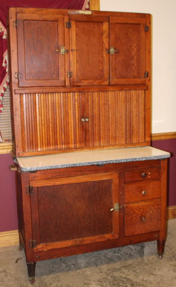 Original Oak Hoosier Cabinet Jan 26 2020 Ralph Fontaine
