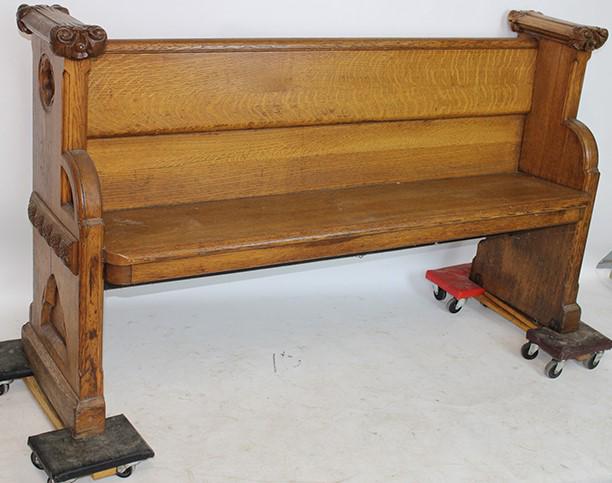Fancy Oak 5' Pew: Fancy oak 5' pew with carved ends in nice condition. 63" wide, 35" tall, 17" deep.