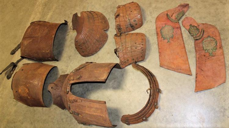 Rare Heavy Suit of Armor: Rare heavy suit of armor with original leather footwear. Some of the leather straps are dried out. Estate fresh.