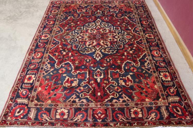 Nice Estate Fresh Hand Made Runner (1 of 3)