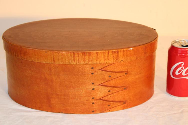 Large Antique 13" Oval Shaker Box (1 of 4)