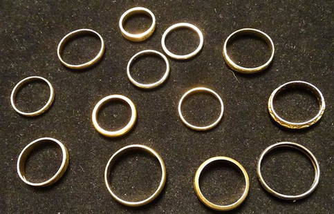 (13) 14k Gold Wedding Bands: (13) 14k gold wedding bands. 21.3 DWT.