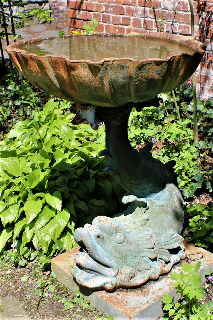 Fine Cast Iron Bird Bath with Dolphin Base (1 of 3)