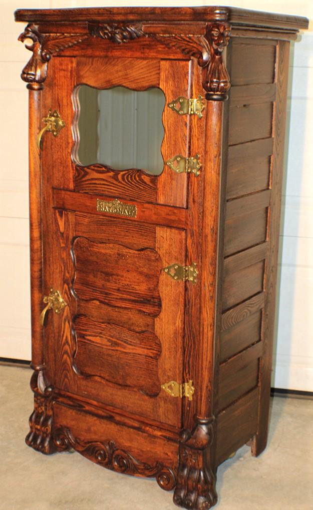 Fine "Belding's National" Oak Lion Head Ice Box (1 of 6)