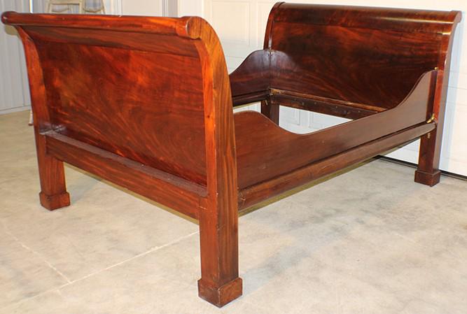 Exceptional High Style 19th C. Sleigh Bed (1 of 3)