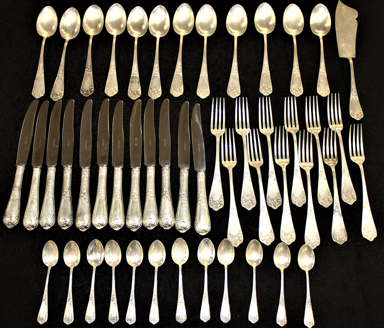 Nice 49 Piece Set of Inoxid Italian 800 Silver (1 of 3)