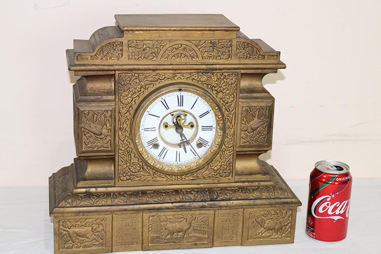 Nice Aesthetic Iron New Haven Mantel Clock with Animals (1 of 4)