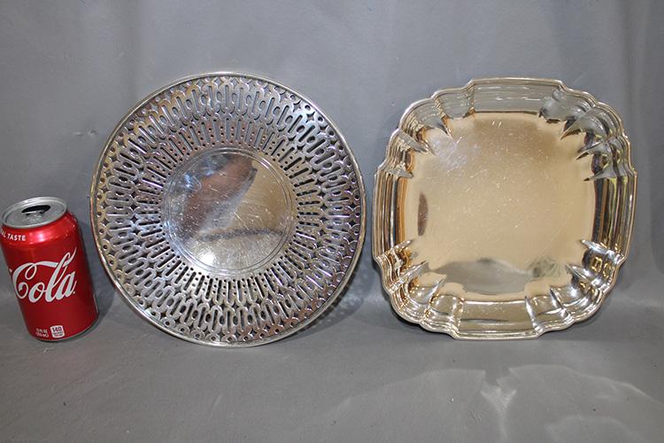2 Large 9" Sterling Silver Plates (1 of 3)