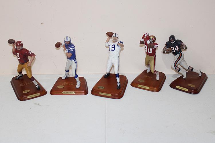 5 Danbury Mint Football Figurines Manning, Unitas, (1 of 3)
