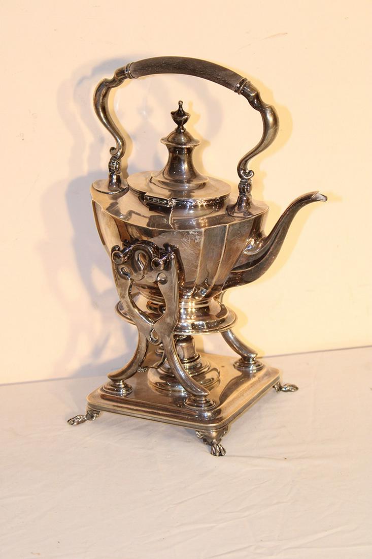 Nice Signed Tiffany & Co. Sterling Silver Teapot (1 of 5)