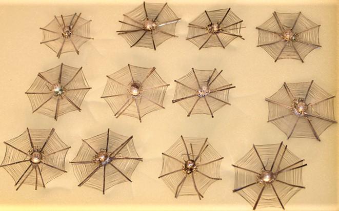 Set of 12 Chinese Export Silver Place Card Holders with (1 of 6)