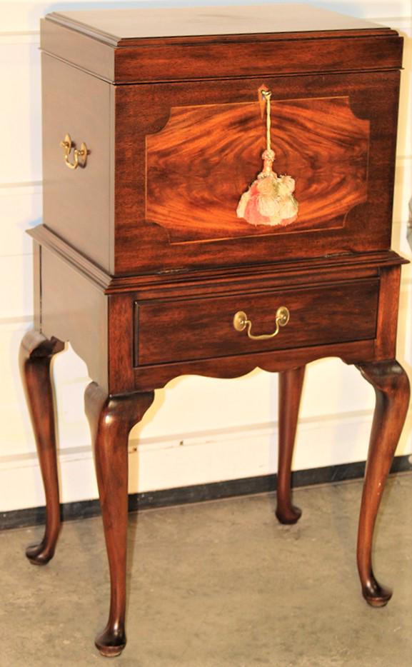 Pristine Henkel Harris Inlaid Silver Chest (1 of 5)