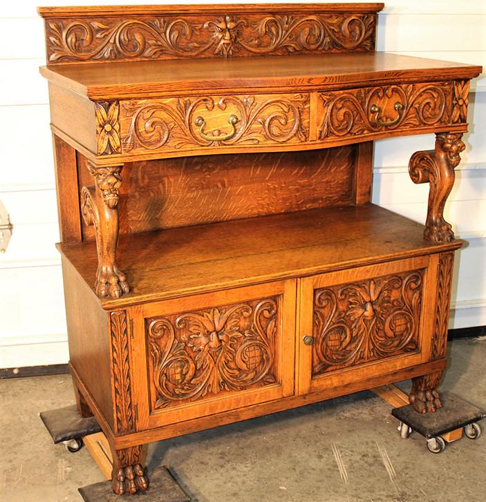 Oak Horner Server with Lion Supports and Northwind Head (1 of 4)