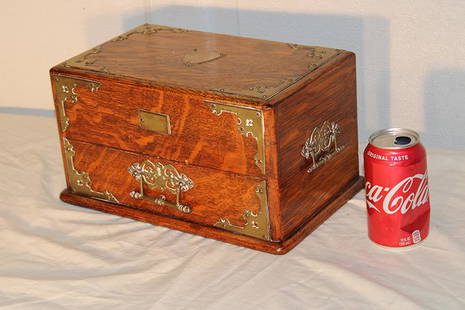 Super Oak and Brass Mechanical Cigar Box C. 1890s: Super oak and brass mechanical cigar box. C. 1890s in real nice condition. Quarter sawn. 12" wide, 7" tall, 8" deep.