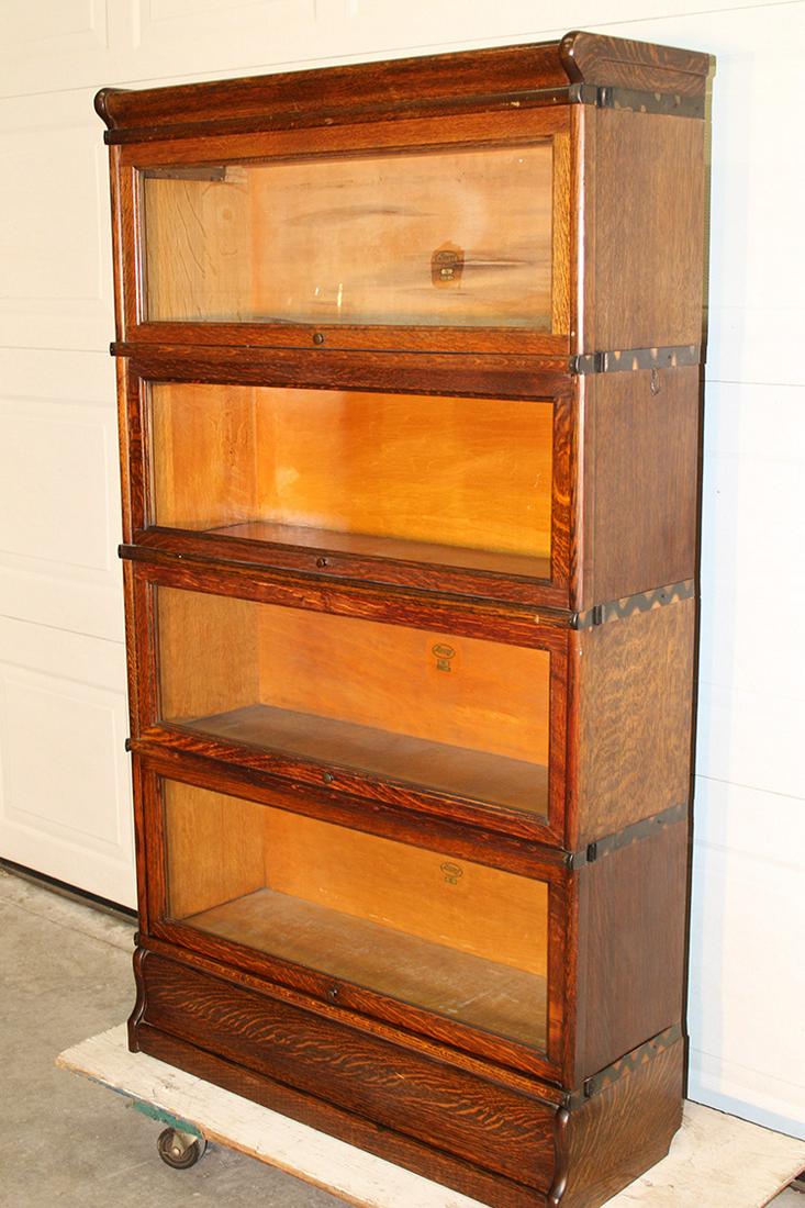 Nice Clean Original Finish Macy's Oak 4 Section (1 of 4)