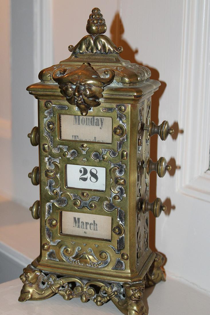 9" Antique Brass Calendar with Working Roller Wheels (1 of 4)