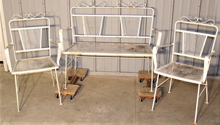 3 Piece Iron Patio Set (1 of 3)