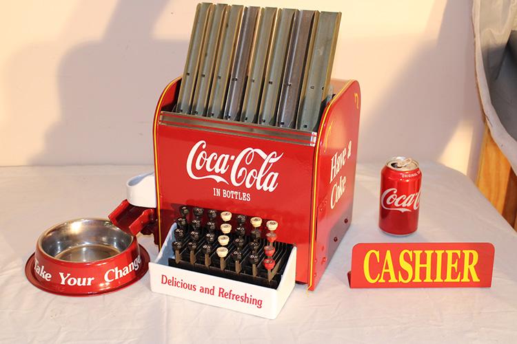 Awesome Antique Coca-Cola Change Counter (1 of 9)