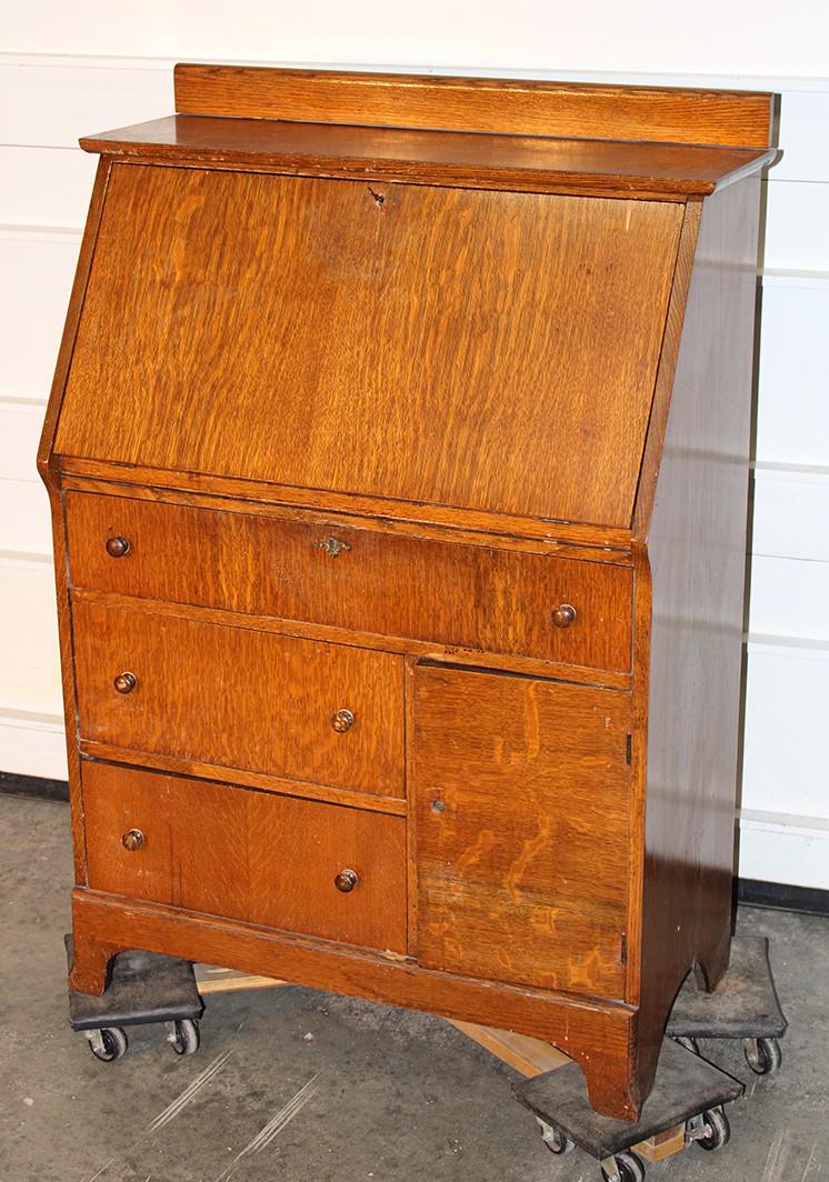 Quarter Sawn Oak Dropfront Desk (1 of 2)