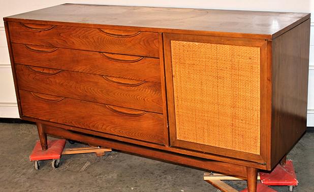 Laurence Peabody Mid Century Credenza By Richardson Bros (1 of 4)
