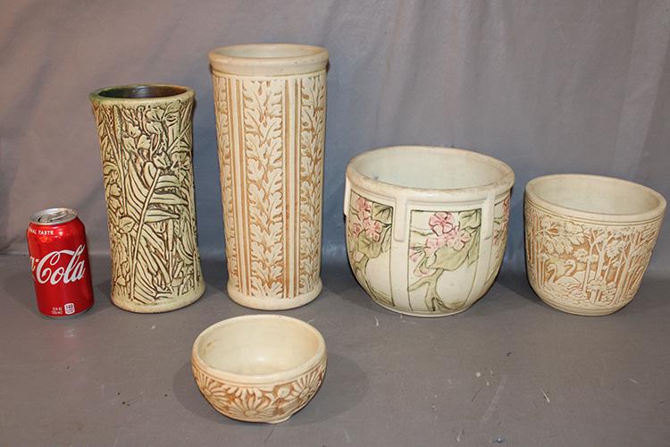 5 Pieces Of Weller Pottery (1 of 5)