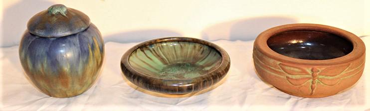 3 Pieces Of Art Pottery (1 of 7)