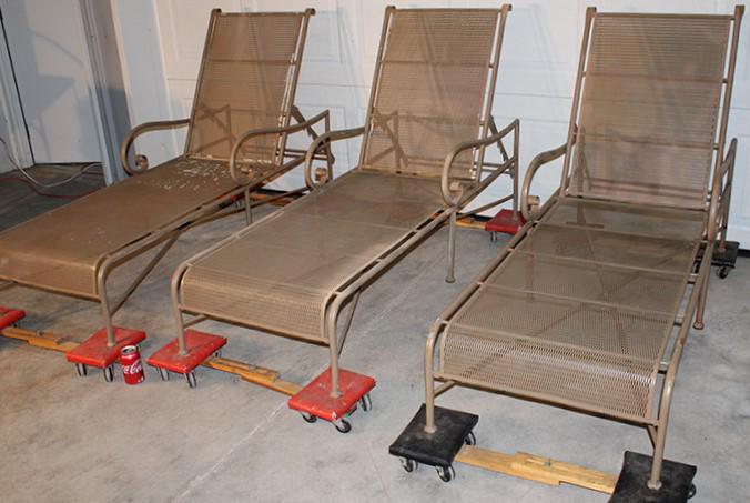 3 Vintage Adjustable Metal Chaise Lounges (1 of 5)