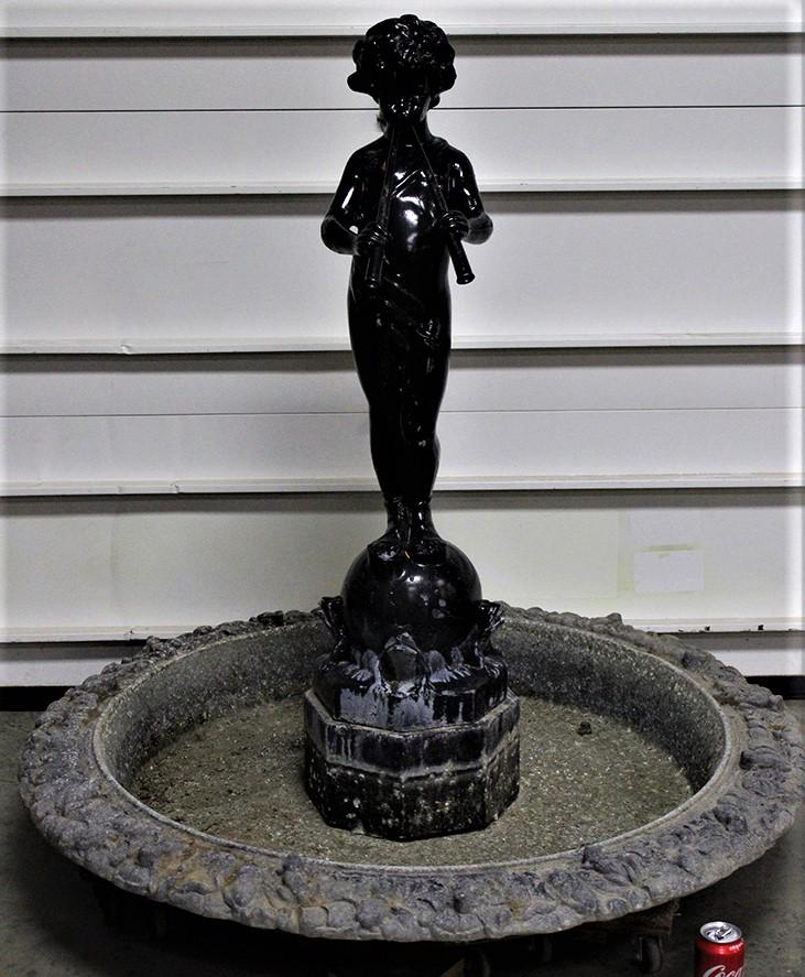 Great Antique Zinc Fountain Of Bugle Boy (1 of 9)