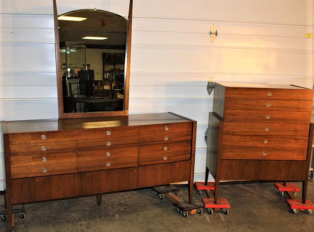 High Quality 3 Piece Mid Century Bassette Trimline Bedroom Set (1 of 7)