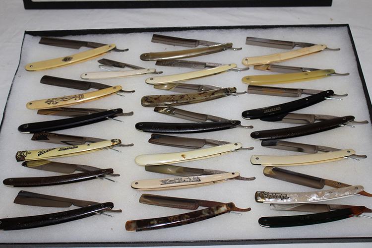 Great Collection Of 21 Estate Fresh Straight Razors (1 of 4)