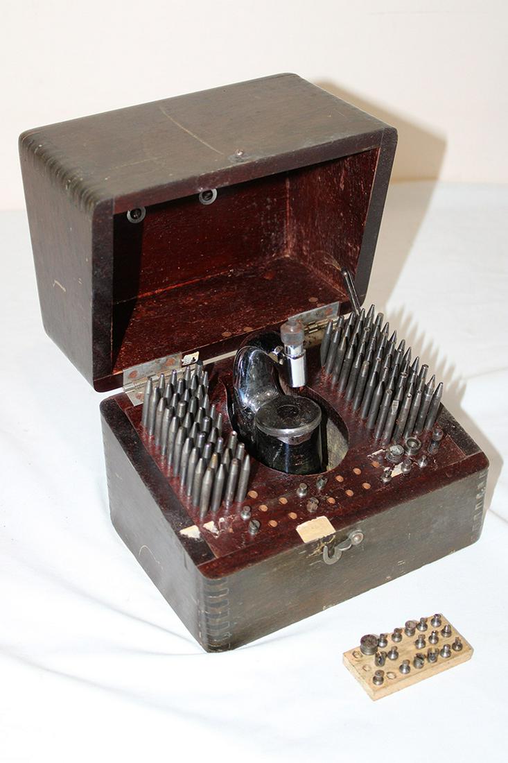 Vintage K & D Series 600 Watch Jewelers Repair Tool Set (1 of 3)