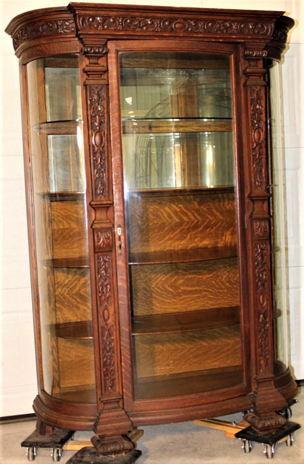 Oversized 4' Horner quality carved oak China cabinet: Oversized 4' Horner quality carved oak China cabinet in nice original condition. Glass is good. 48" wide, 65" tall, 19" deep.