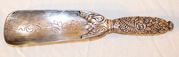 8" Signed Tiffany & Co. Sterling Shoe Horn: 8" signed Tiffany & Co. sterling shoe horn, very fancy.