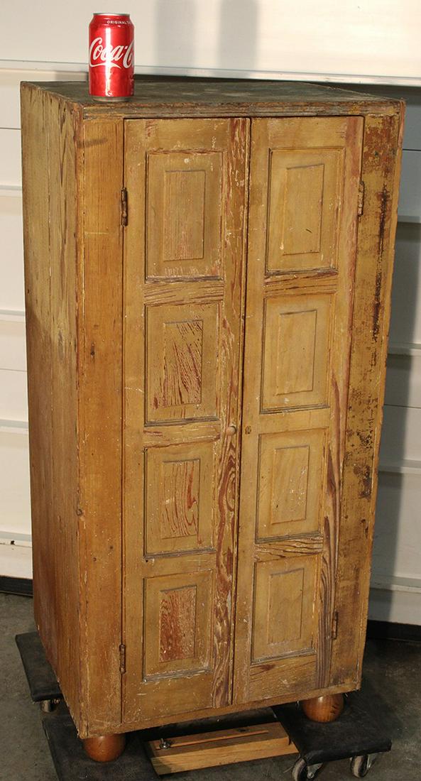Great 21" Period Grain Painted Cabinet (1 of 4)