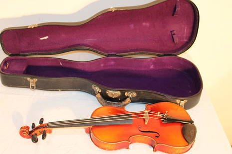 Wonderful 1920'S Violin Of Amati With A Carved Scroll 4/4 Germany: Wonderful 1920's violin of Amati with a carved scroll 4/4 Germany. Nice tiger maple with case.