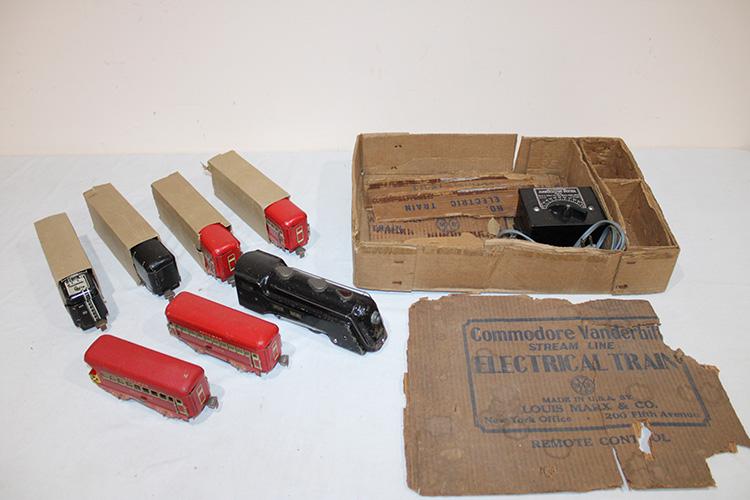 7 Piece Marx Train Set In The Original Box (1 of 3)