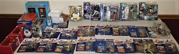 Assorted Lot Unopened Baseball Memorabilia (1 of 8)